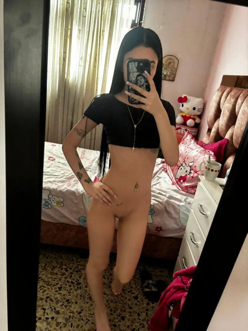 Small doll at your service posted by missprincesscat