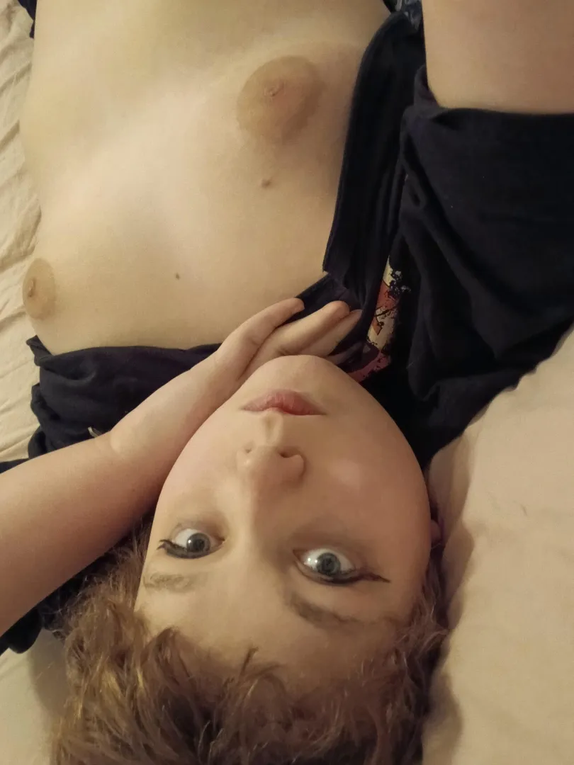 Small jugs and an even smaller <3 posted by Bonnebel