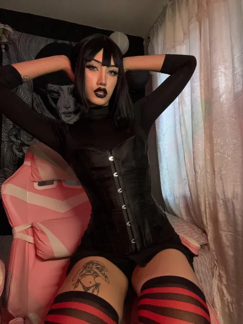 Small package, massive pleasure guaranteed by moonmilkette