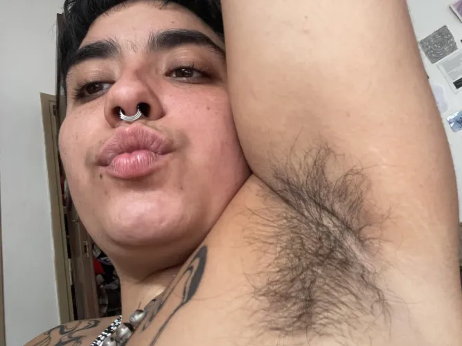 Smell my stinky hairy pits [p] by lebrava