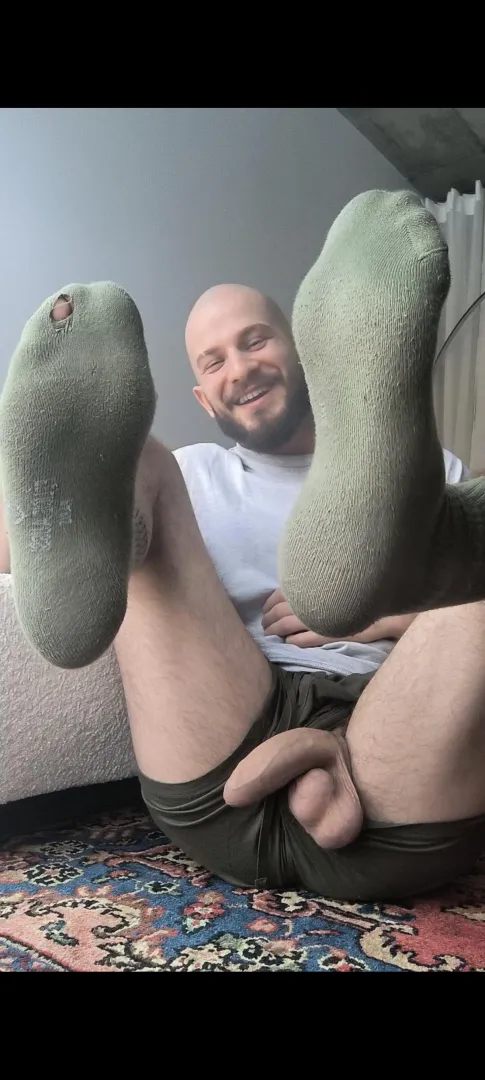 Smelly army socks  posted by bens_feet