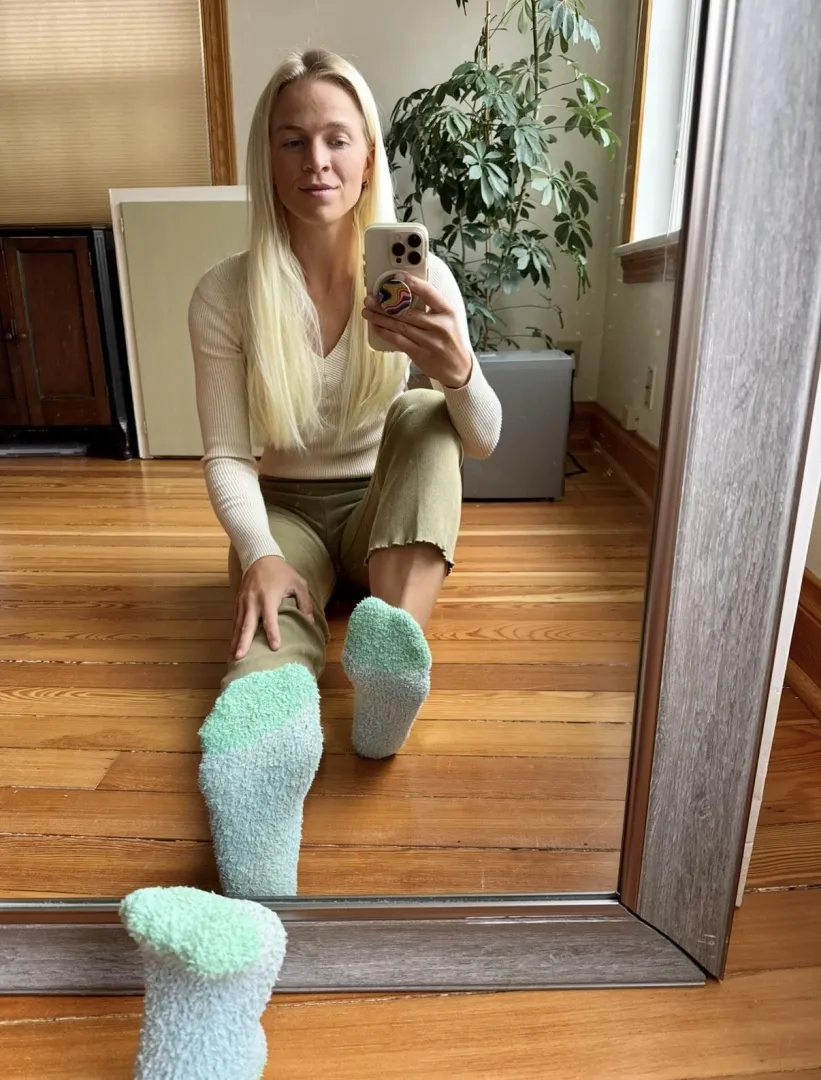 Smelly fuzzies all sweaty for you  posted by sweettoedblonde