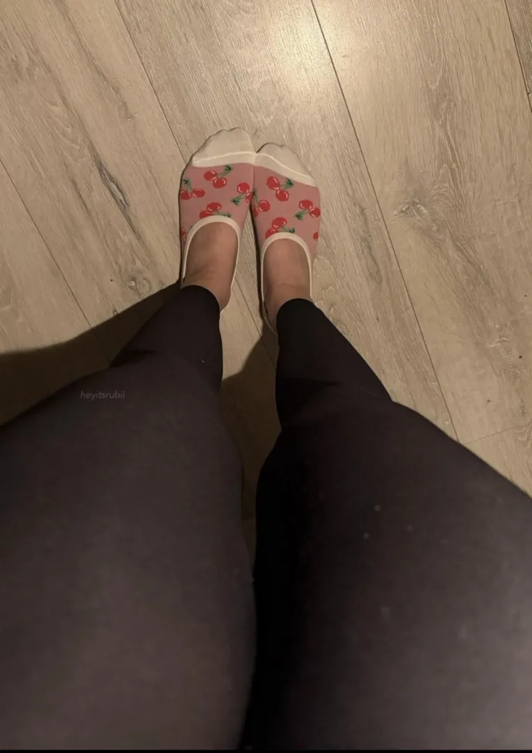 smelly vans socks [f] posted by ilovextcy