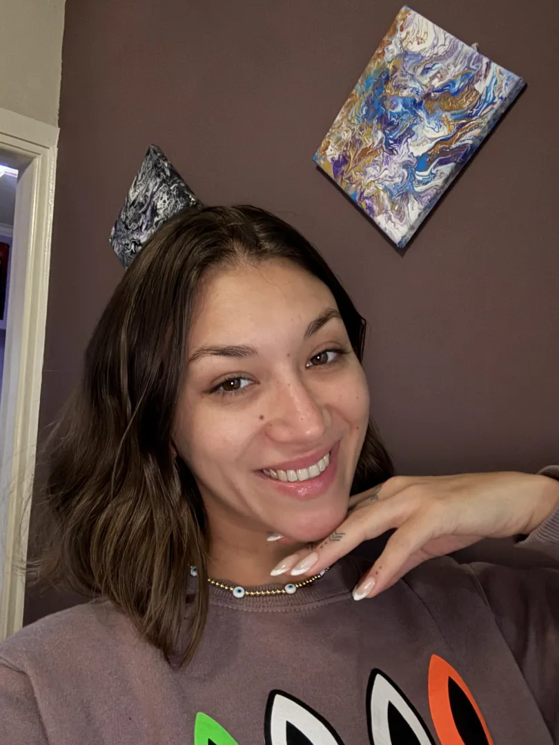 smilers unite, grinning at my phone like a fool posted by No-Scientist00