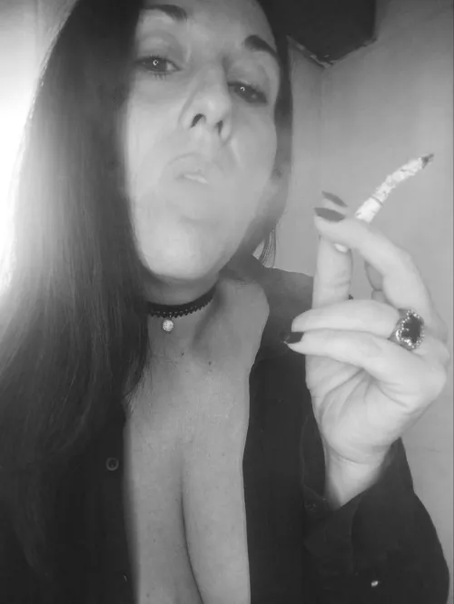 Smoking with Mom is a one-way trip. Are you ready to get burned? by brumaestelar42