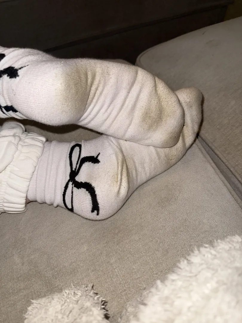 sniff posted by Queenfayeex