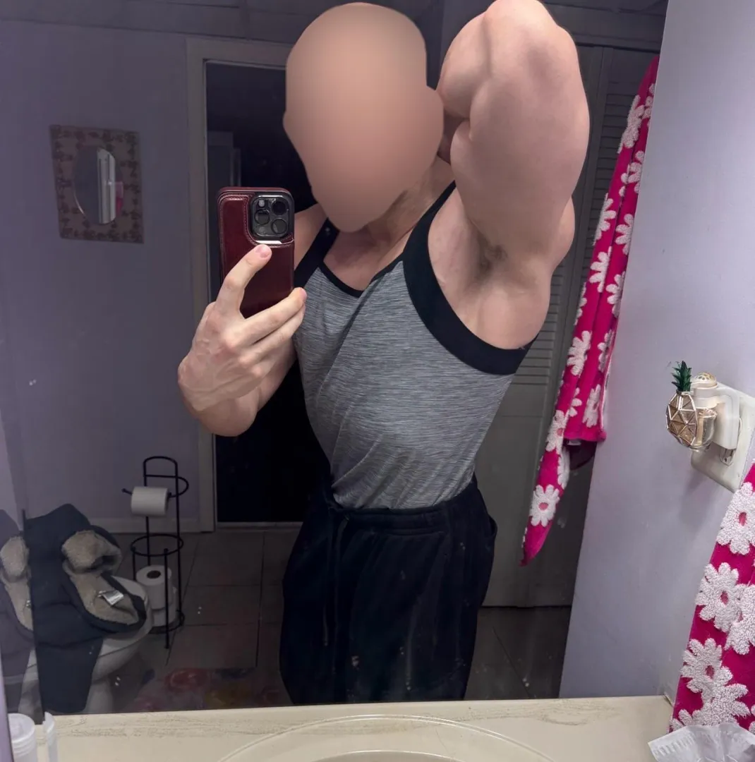 Sniff me posted by thelordbeefcakes