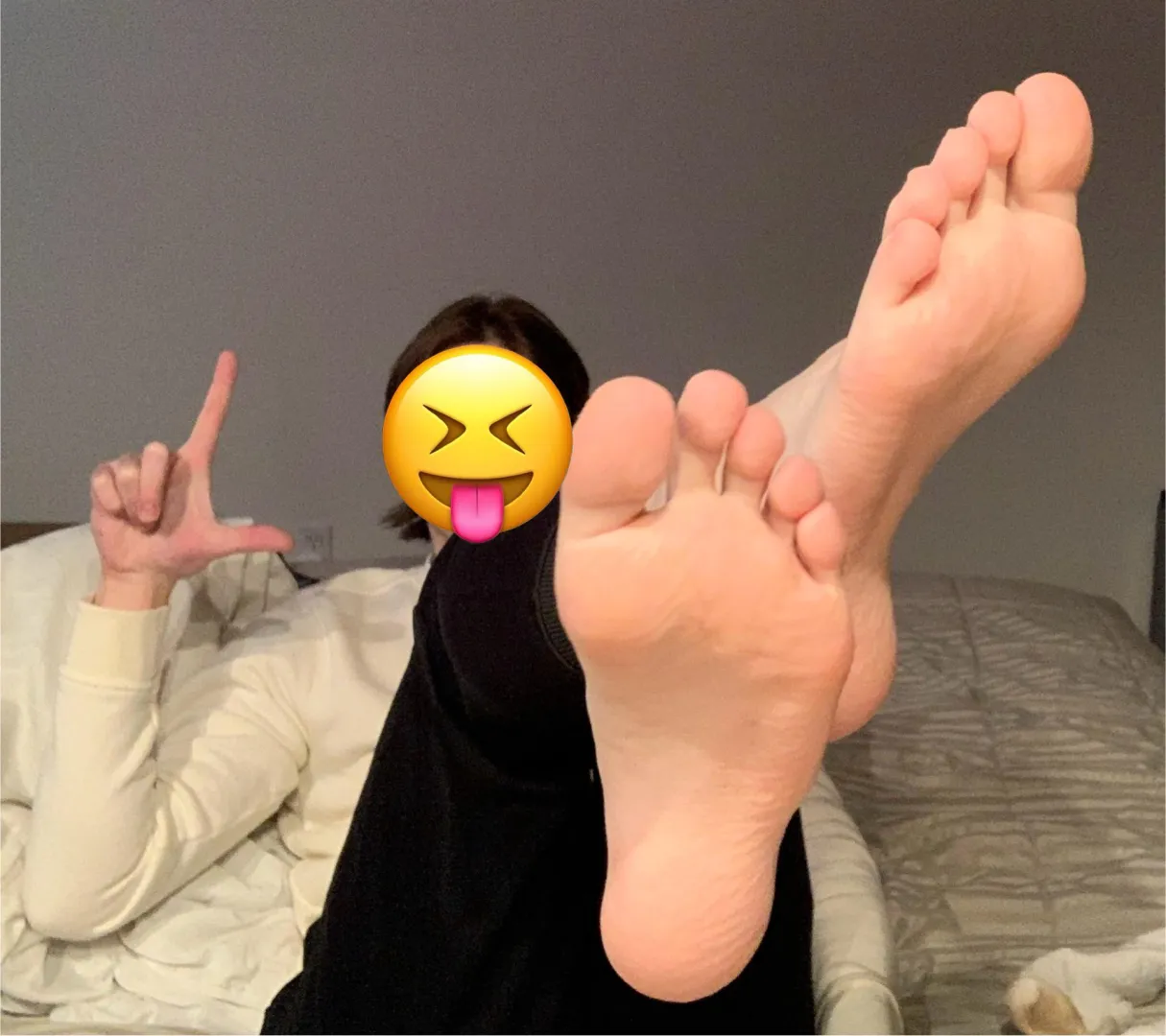 Sniff my sweaty boy soles  posted by PrettyBoySoles