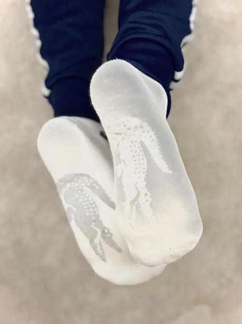 Sniff them by ScheduleItchy3512