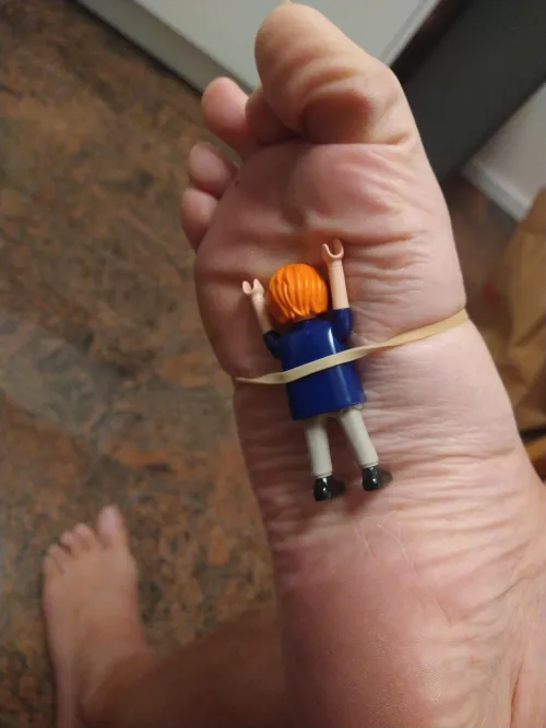 Sniff tiny redhead... by Richard_Feed_