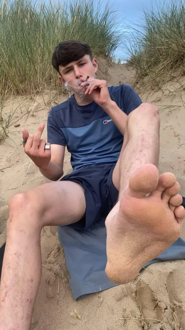 Snifffff posted by masterjacob_