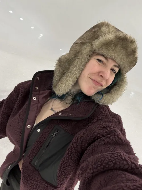 So fuzzy on the ice by sirenskiss3