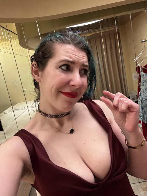 So hard to take you seriously by sirenskiss3