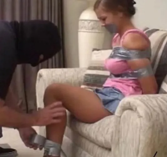 So hot! Wonder what happened next by Fappfapps