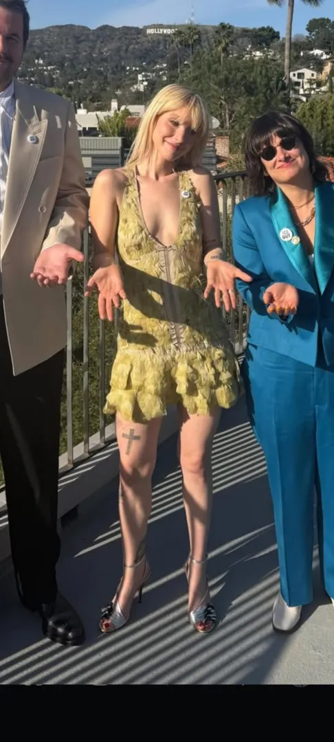 So hot ❤️‍ posted by Grouchy-Bat1