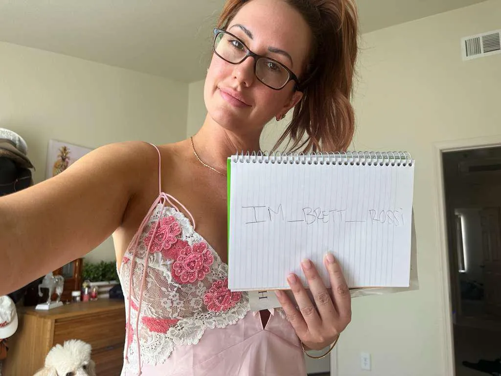 So… what do you guys actually want to see me post here?  posted by Im_Brett_Rossi