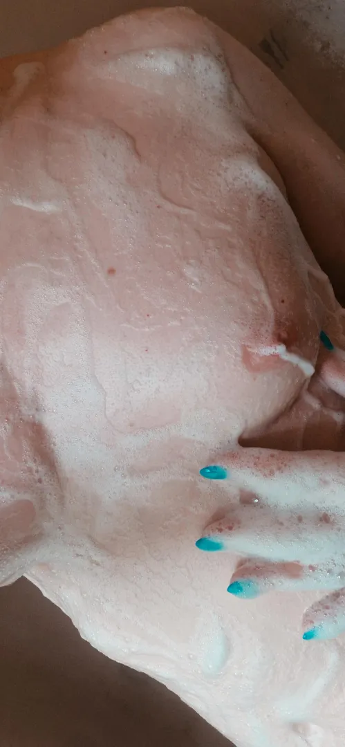 Soapy  posted by Taryntoolala