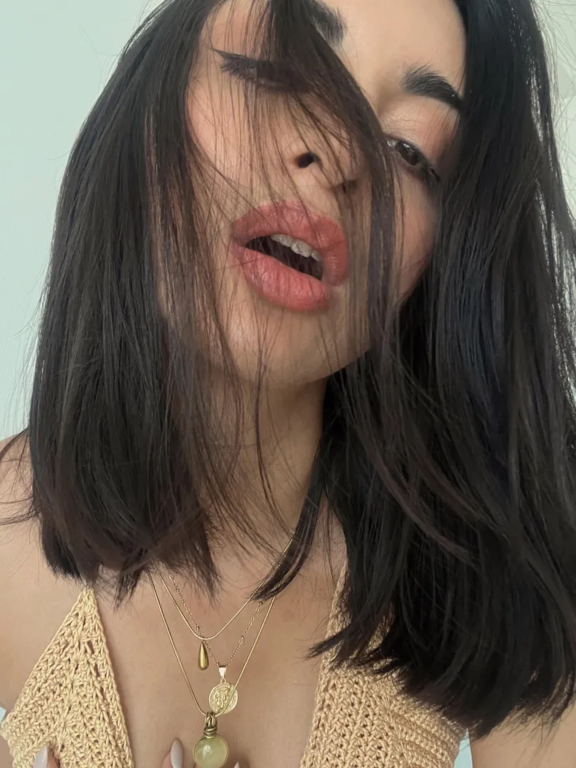 Soft and smooth posted by HotCherryAnny