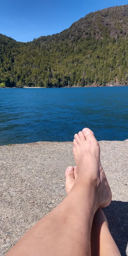 soft barefoot walk in cold water - size 35 posted by Over-Highlight7914