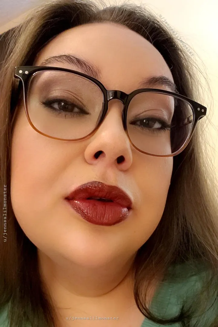 Soft Creamy Lips  posted by jennsalilmonster