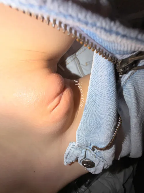 Soft little mound pussy ₊˚⊹ ᰔ by Janeestar