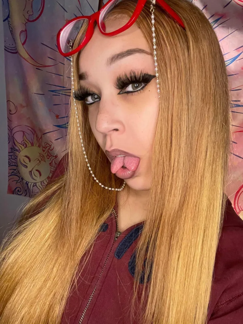 Soft tone, confident calm posted by delphiraexo