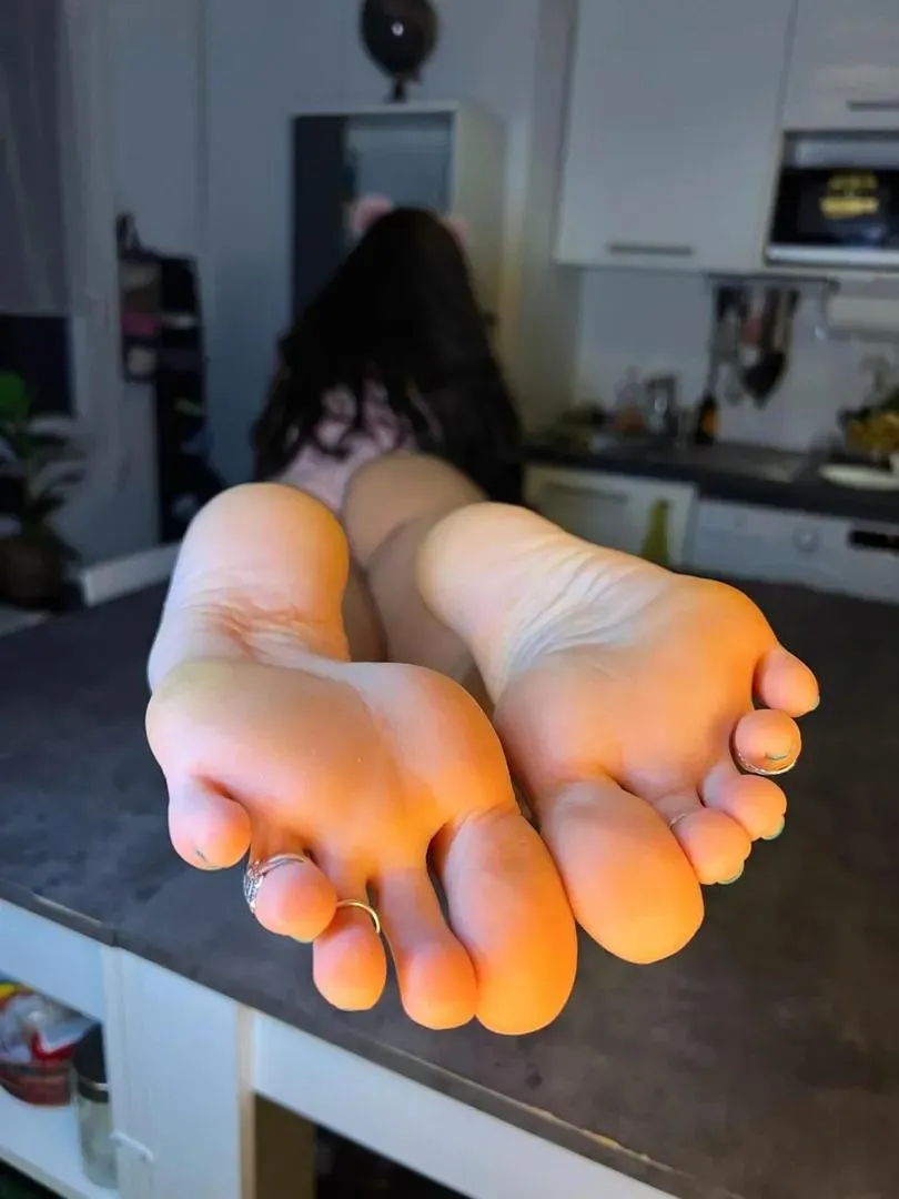 Soft, warm, and waiting... Where do you want them first? posted by BubbleHallo