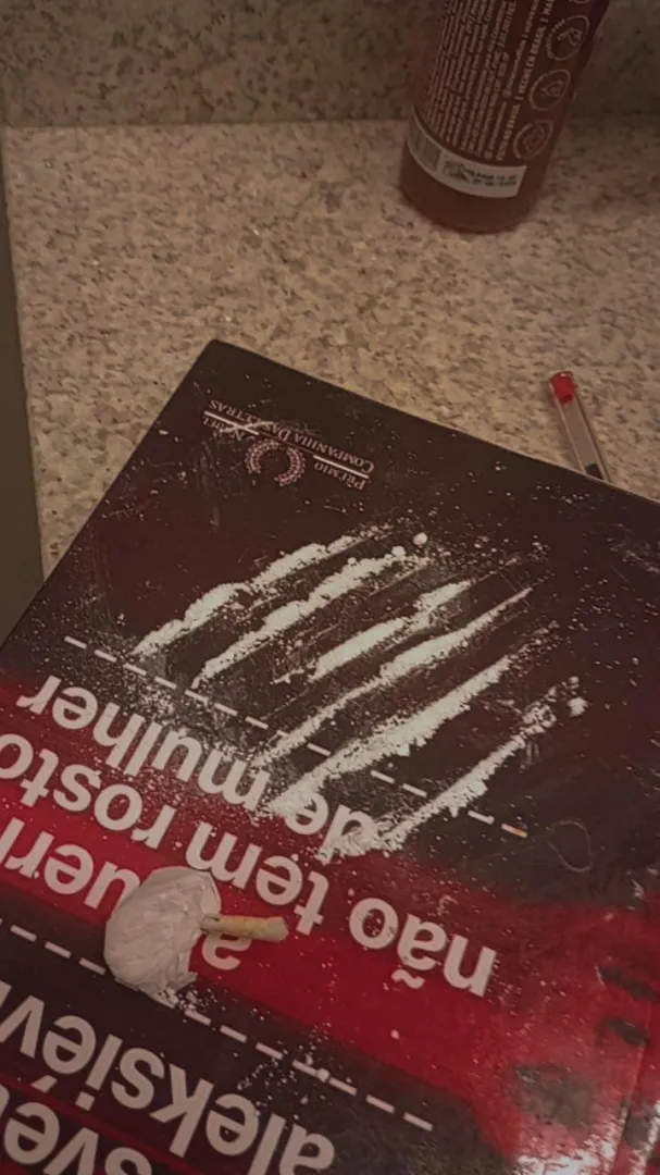 Solo — and horny posted by Mih_Effect