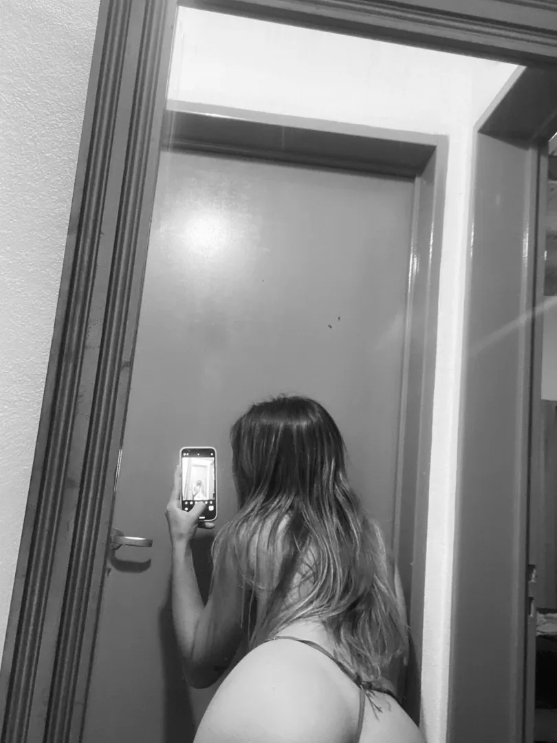 Solo quiero ser una niña mimada posted by Technical_Strike207