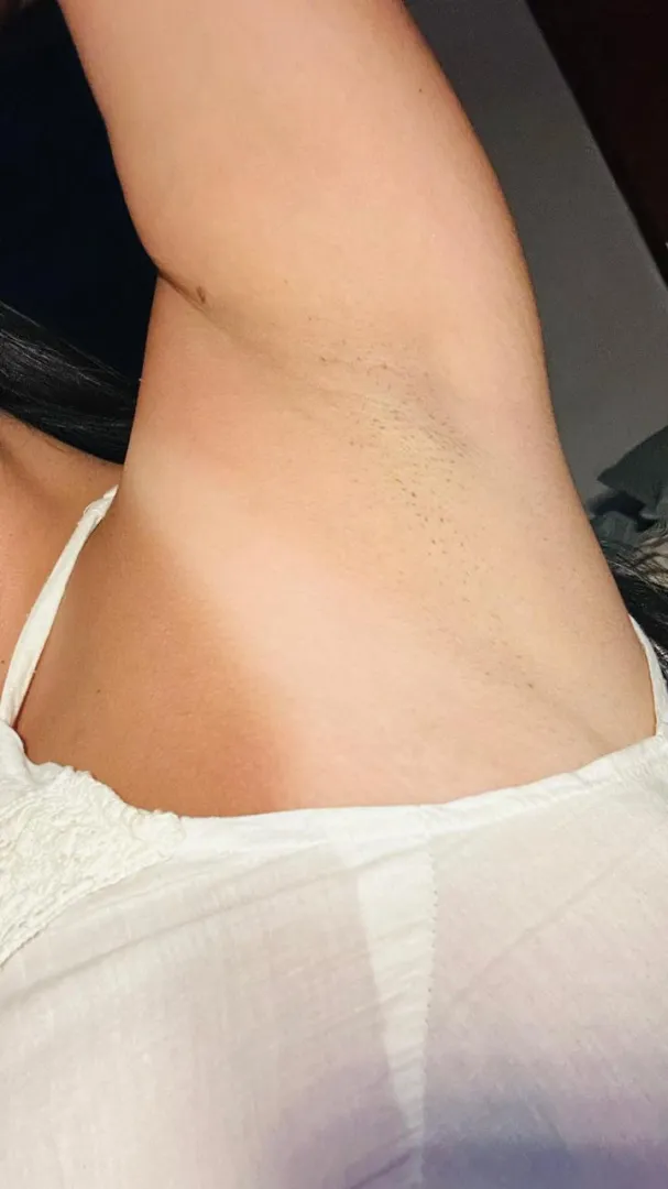 Some can't look away. You know who you are.  posted by J3nn4_Qu33n111