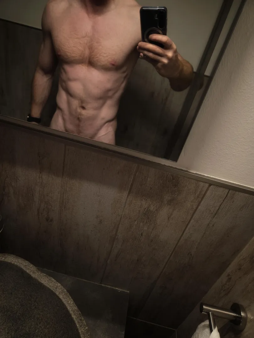 Some lighting was designed for dat V! posted by Fireshine91