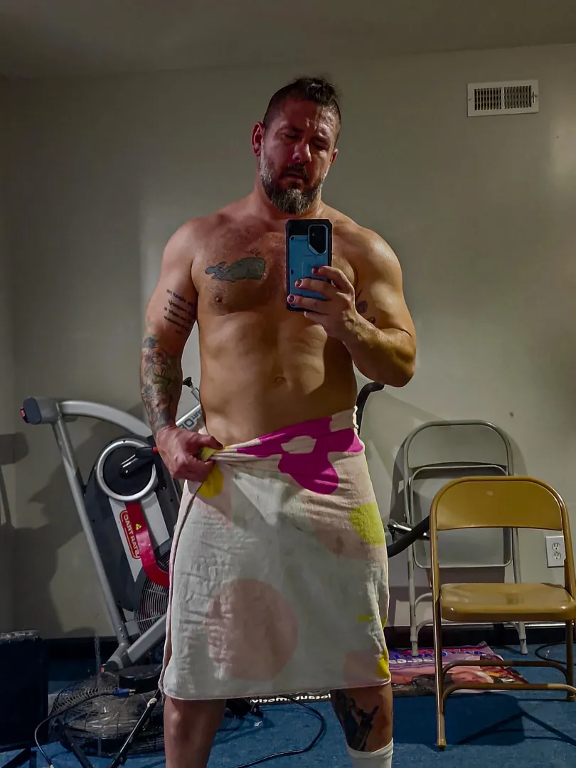 Some locker rooms are messy posted by thelupinefiasco