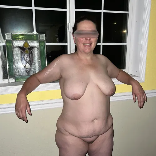 Some MomBod Monday fun by MrsNaughtyWife1