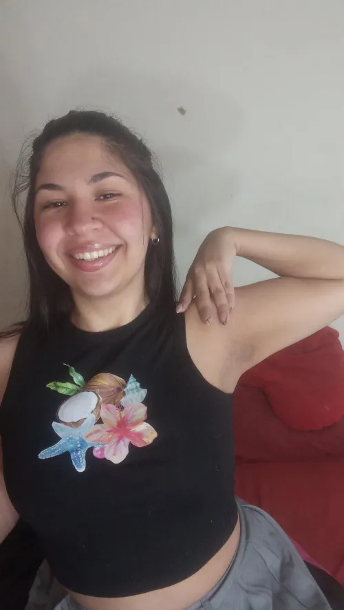 Some of you betas are way too obsessed with my armpits. by dahianaOfelia