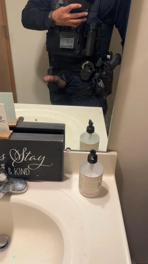 Someone keep me company? (27) posted by 4Northern