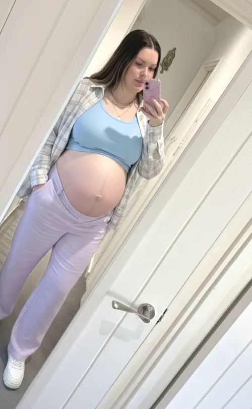 Something beautiful is happening within me... and it shows by Lustful_Luna89