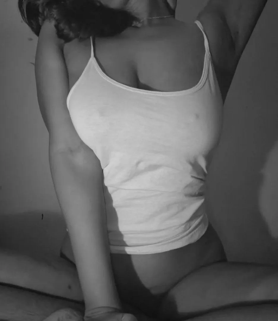 Something special coming tomorrow on TG!! 20f posted by Curvybitch69