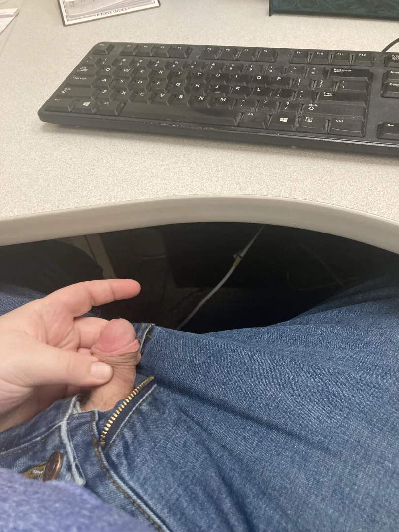 Sometimes you gotta pull it out at your desk posted by Previous-Reading-167