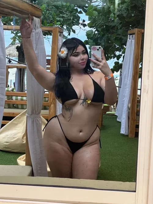 soo thick still in college hehe by blondieewhoschubby