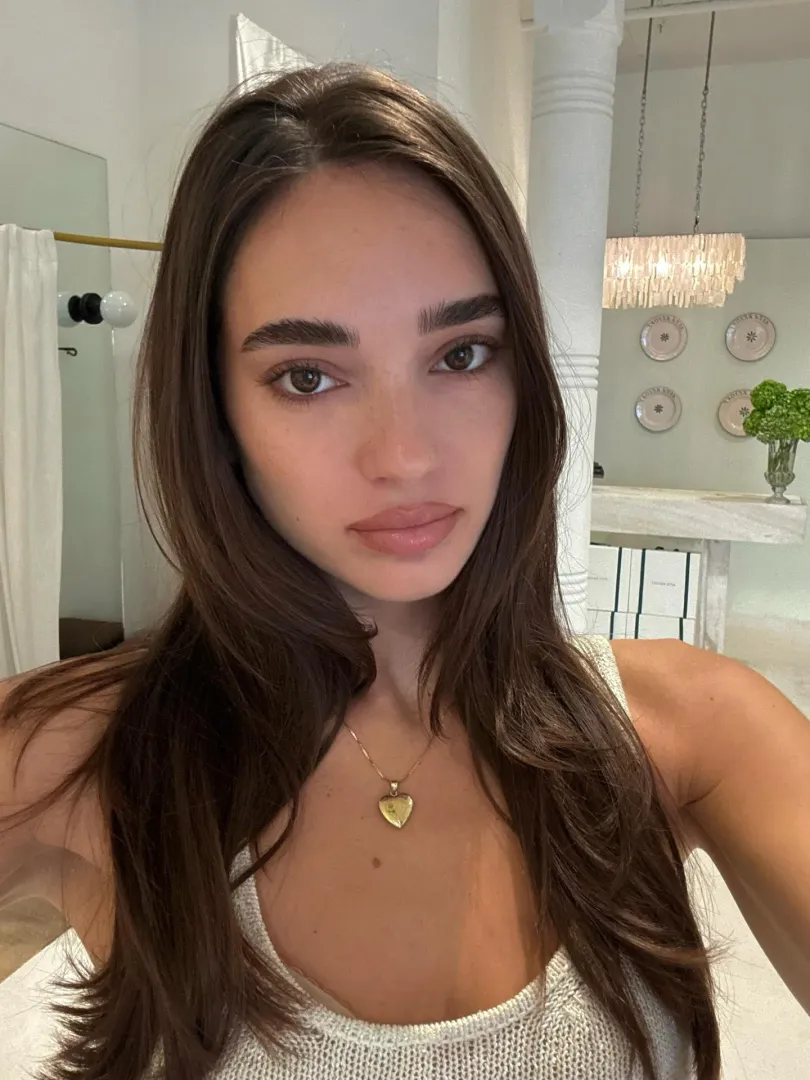 Sophie Rothschild posted by DolGrenn