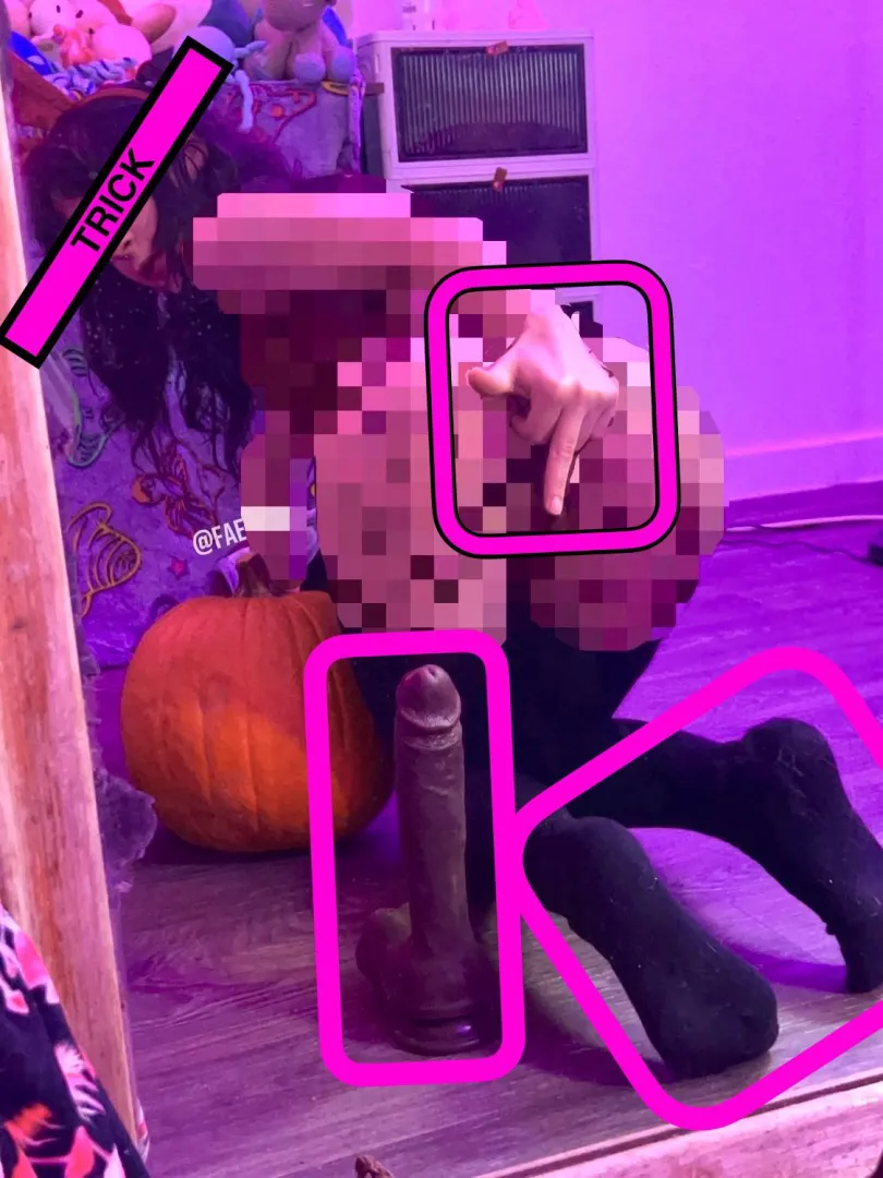 Sorry, whiteboi, but Faebear tricked you. No treat for you. posted by WesMantoothBNWO