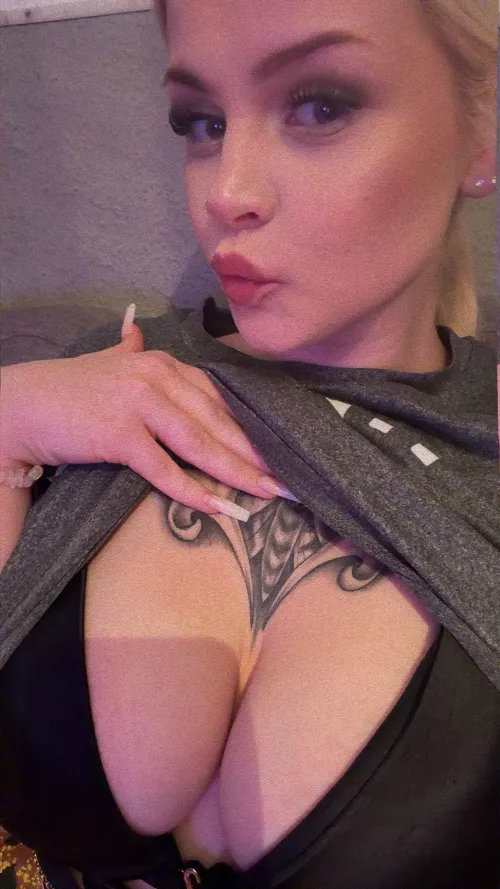 sotkisiks mun tissit? by pauliinamuru