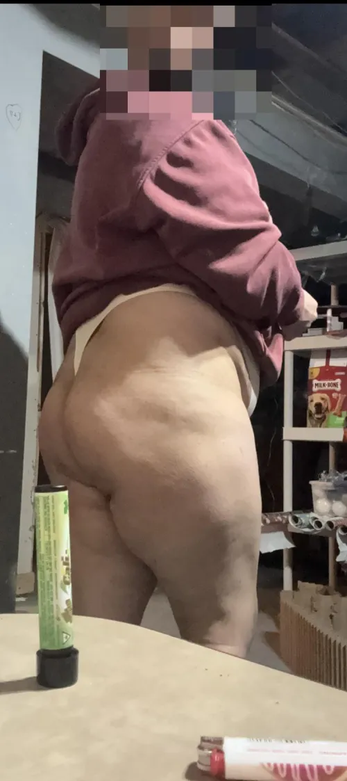 Southeastern Michigan stoner   by CRM1986