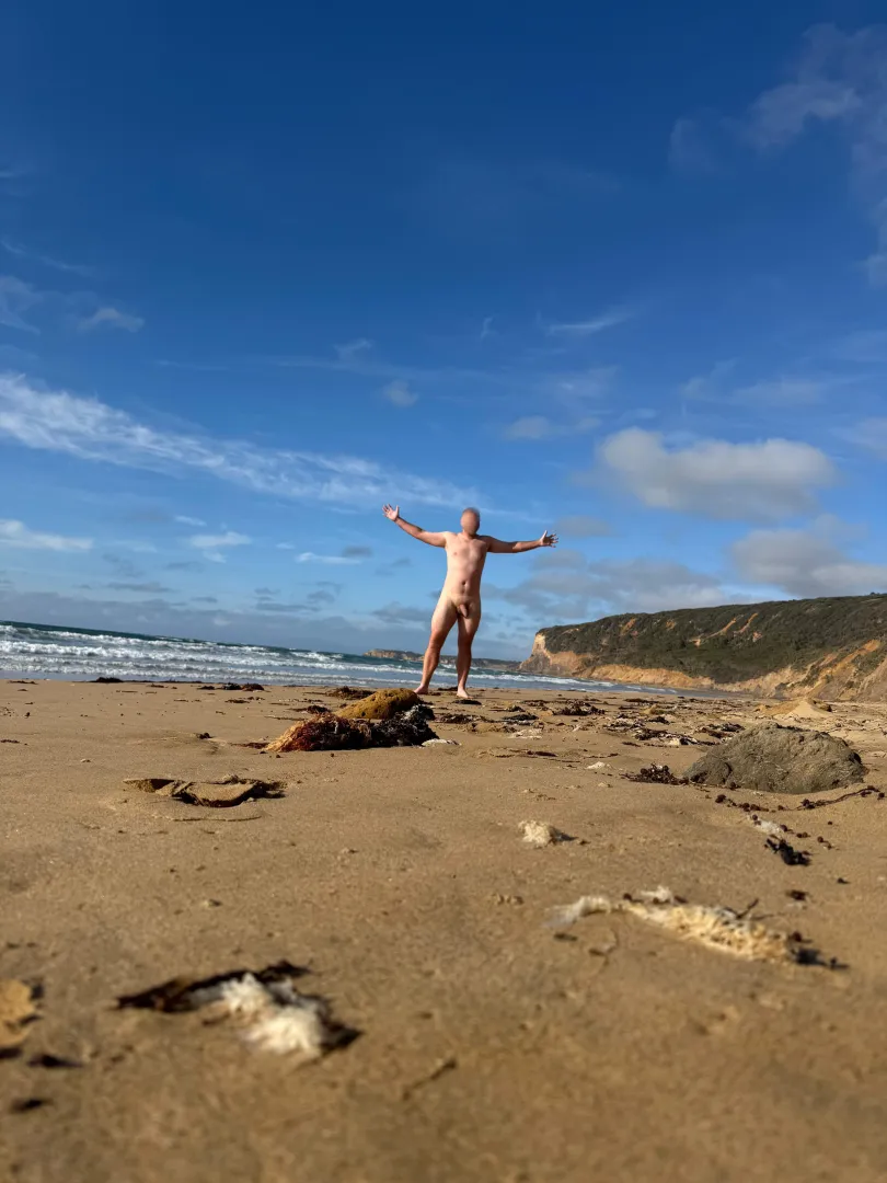 Southside Beach, VIC posted by EagerBeaver000