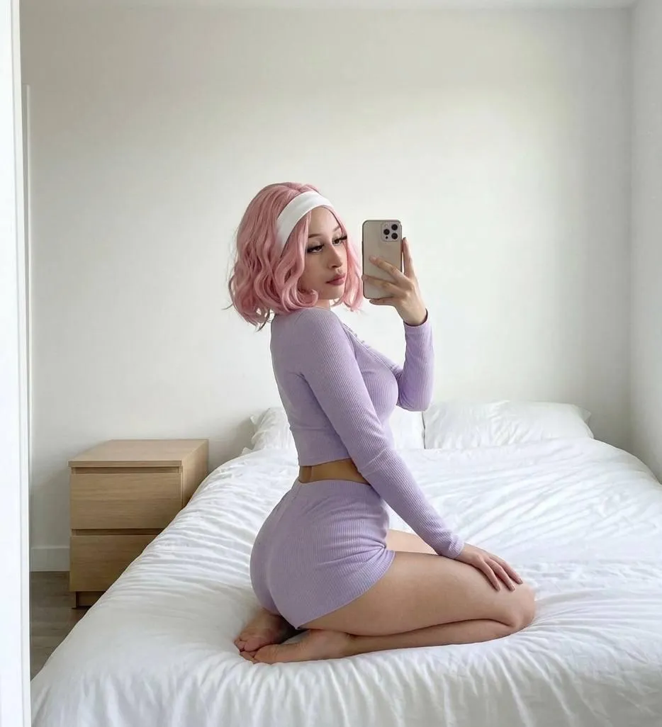 Spank me? posted by sweet-ivyyy