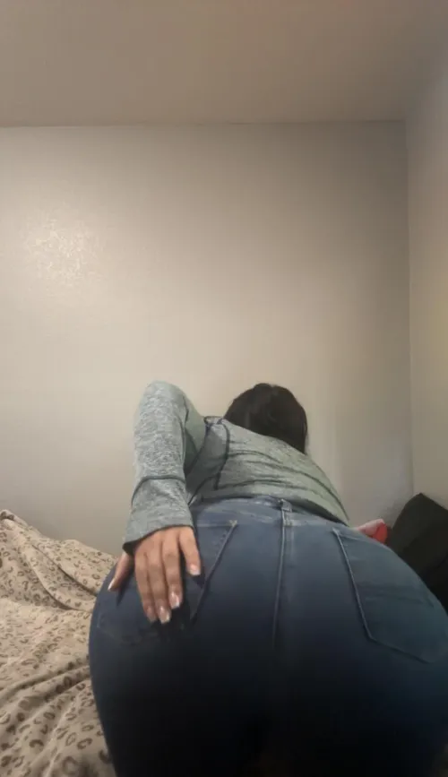 Spank me ? by Mammoth_Explorer4371