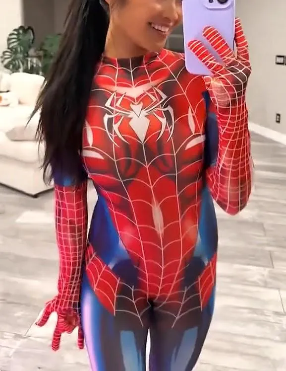 spider-woman cosplay by sunshine posted by sunshinemaidxo