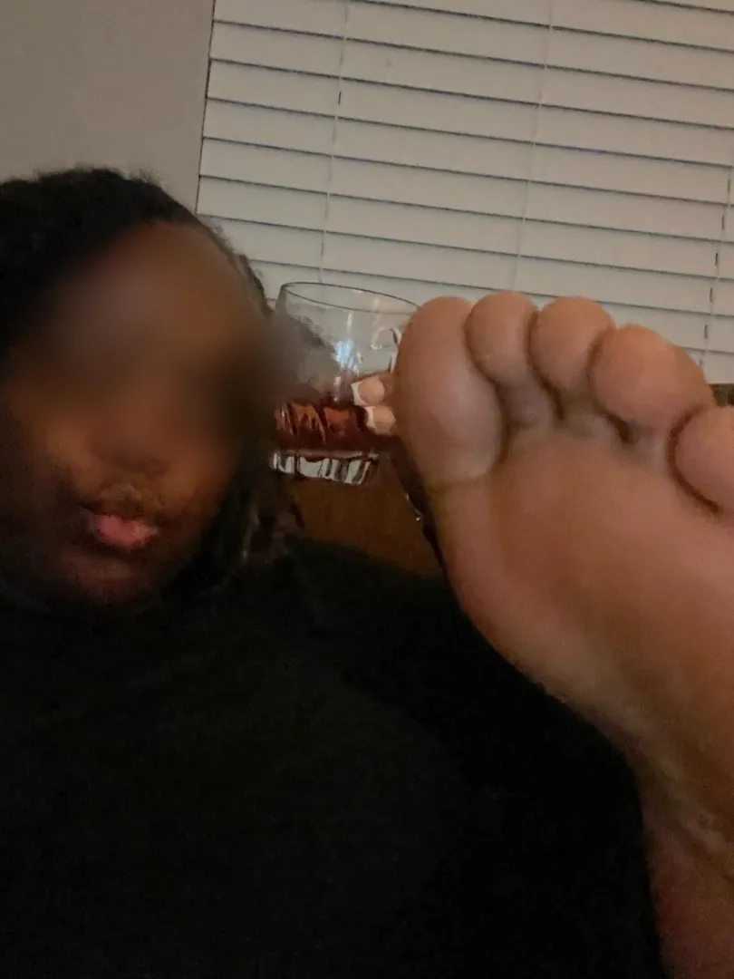 Spoil me & tell me I’m pretty  posted by pray2yaz