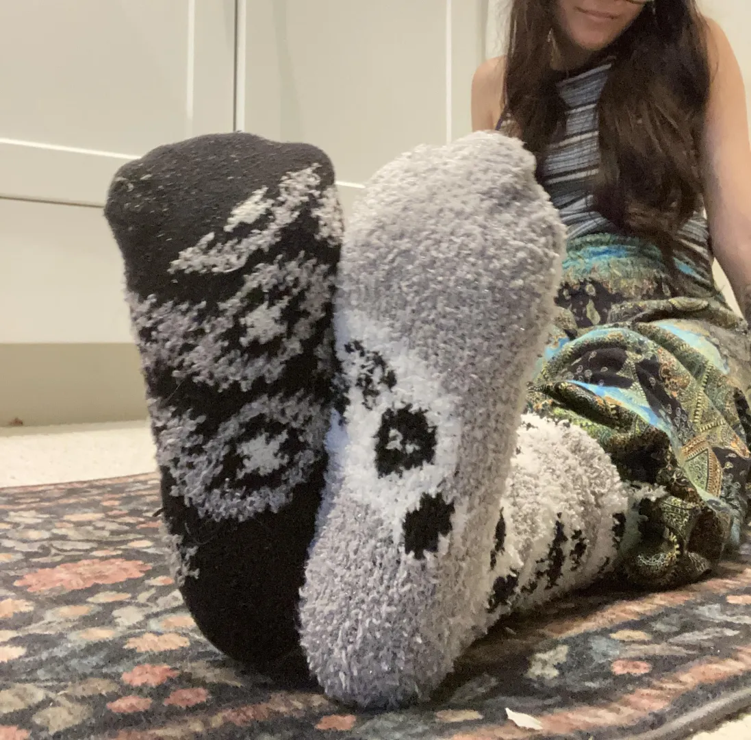 Spring Cleaning Sale!~All preworns are half off~ now until 9th~[Selling] pantys, socks and bras posted by ur_localgoth_