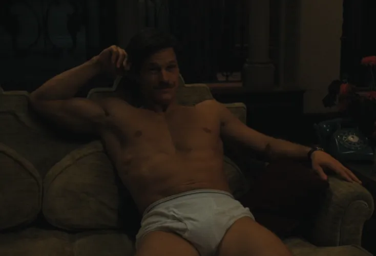 Stafford full cut spotting in Palm Royale S02 by ProfessionalField912